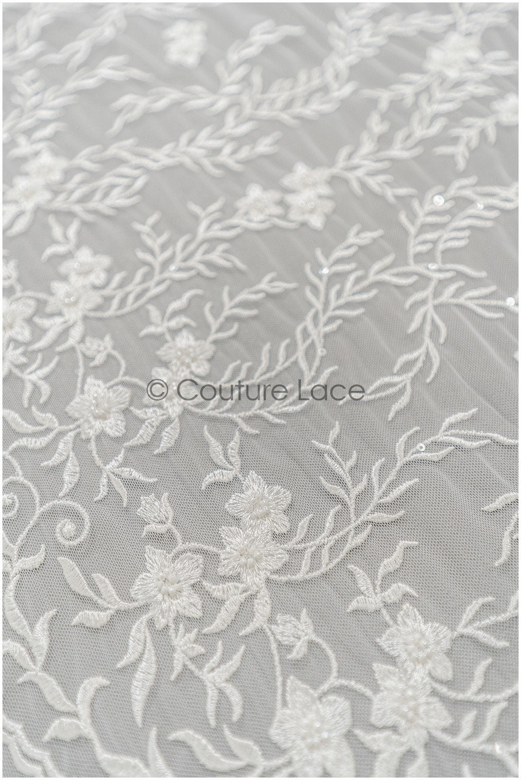 Perlen Brautspitzenstoff Off-White/ Spitzenstoff mit Perlen/ Braut Spitze/ floraler Spitzenstoff// L21-408