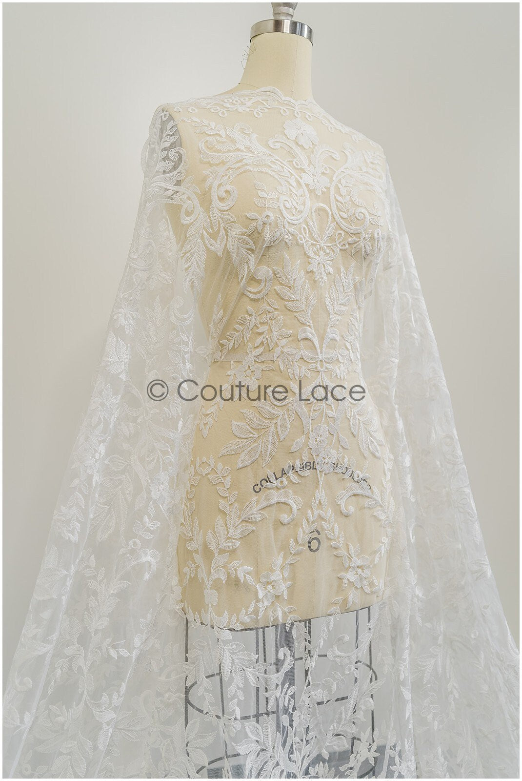 Braut Spitzenstoff Off-White/ Blatt Spitzenstoff/ Blumen Spitze/ Boho Spitzenstoff/ Boho Braut Spitzenstoff// L21-409