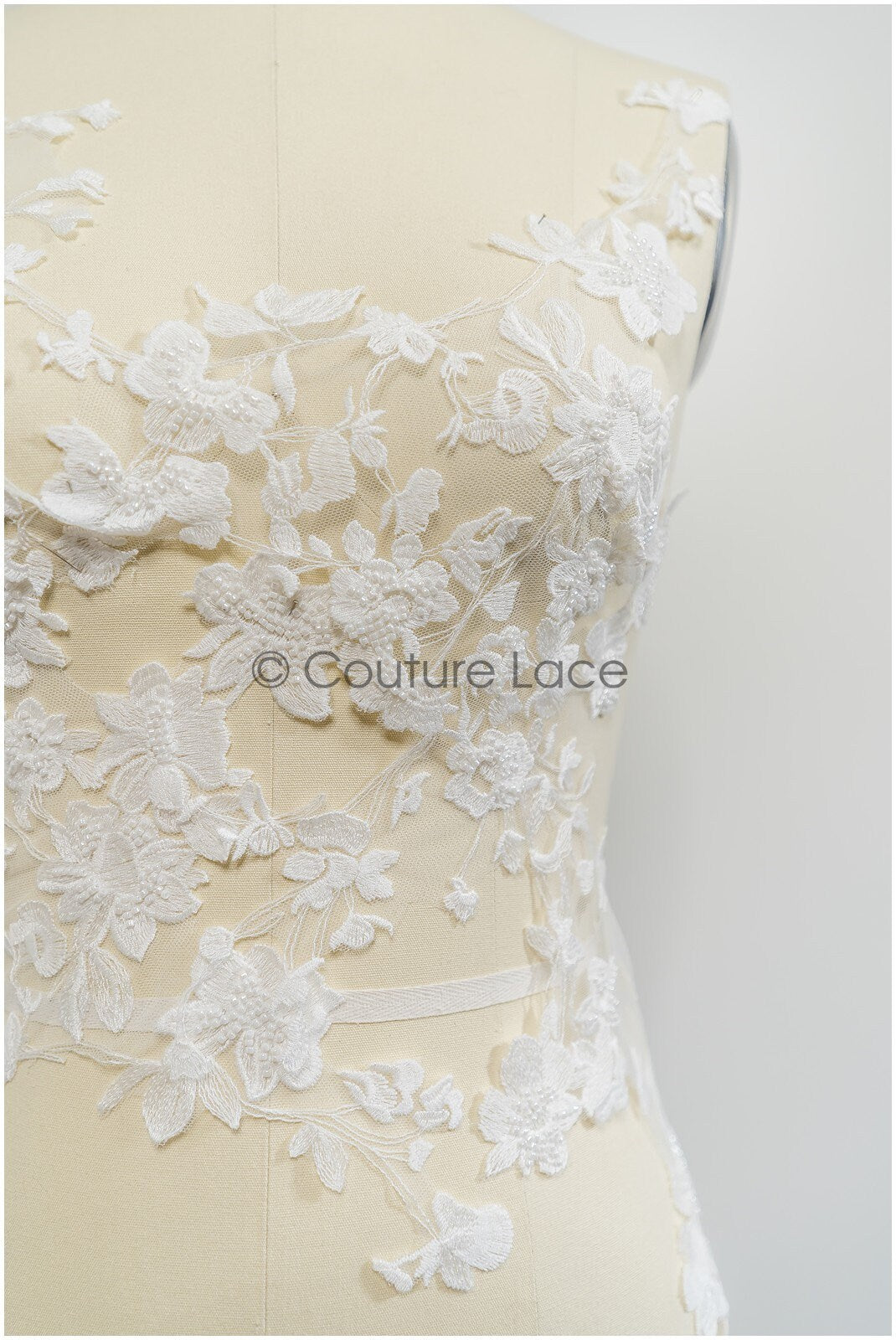 Perlen Spitzen Blumen Aufnäher, Blumen Applikation, SpitzenBlume Applikation, Hochzeitskleid Spitzen Applikation, Braut Blumen Aufnäher// A21-235