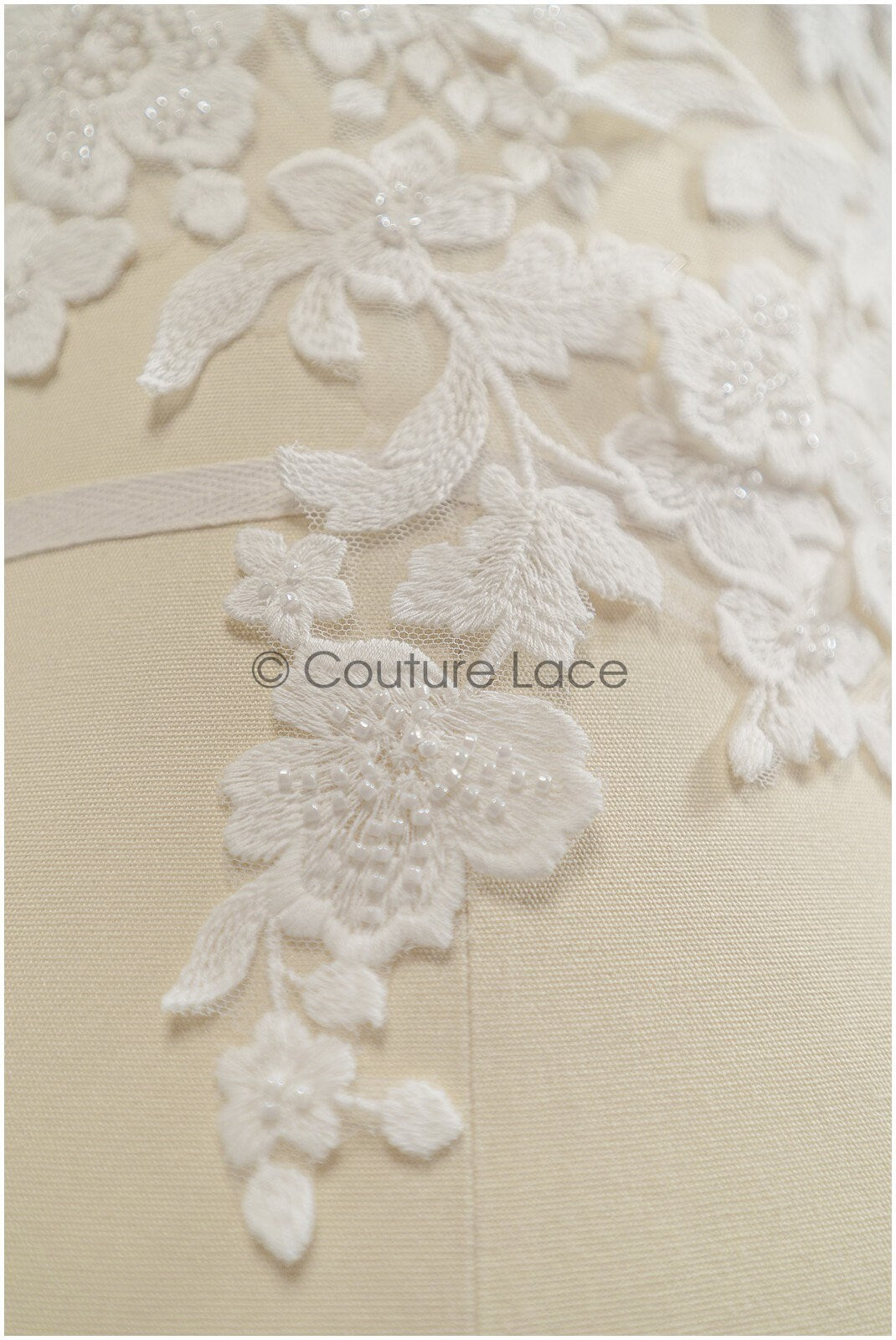 Perlen SpitzenBlume Aufnäher, Blumen Applikation, SpitzenBlume Patch, Spitzen Applikation, Hochzeitskleid Spitzen Applikation, Braut Blumen Aufnäher// A21-236