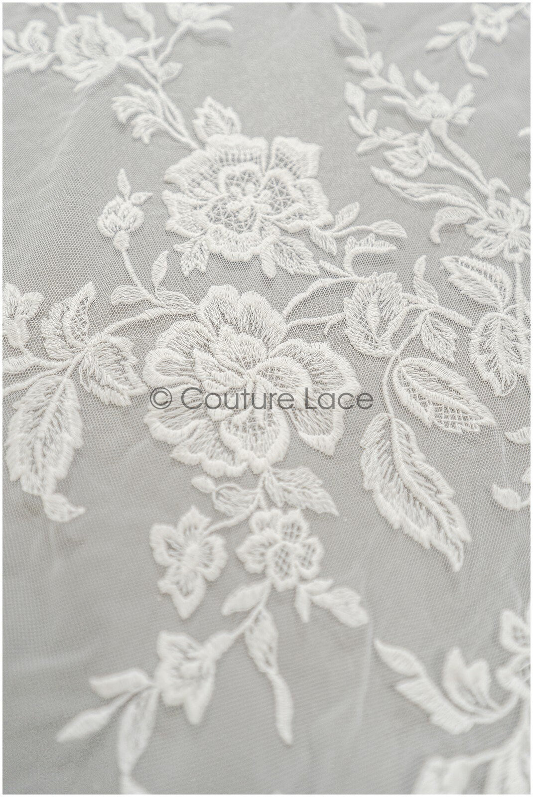 Blumen Spitzenstoff Off-White/ Braut Spitze/ Hochzeitskleid Spitzenstoff/ bestickter Spitzenstoff/ Spitzenschleier// L21-149C