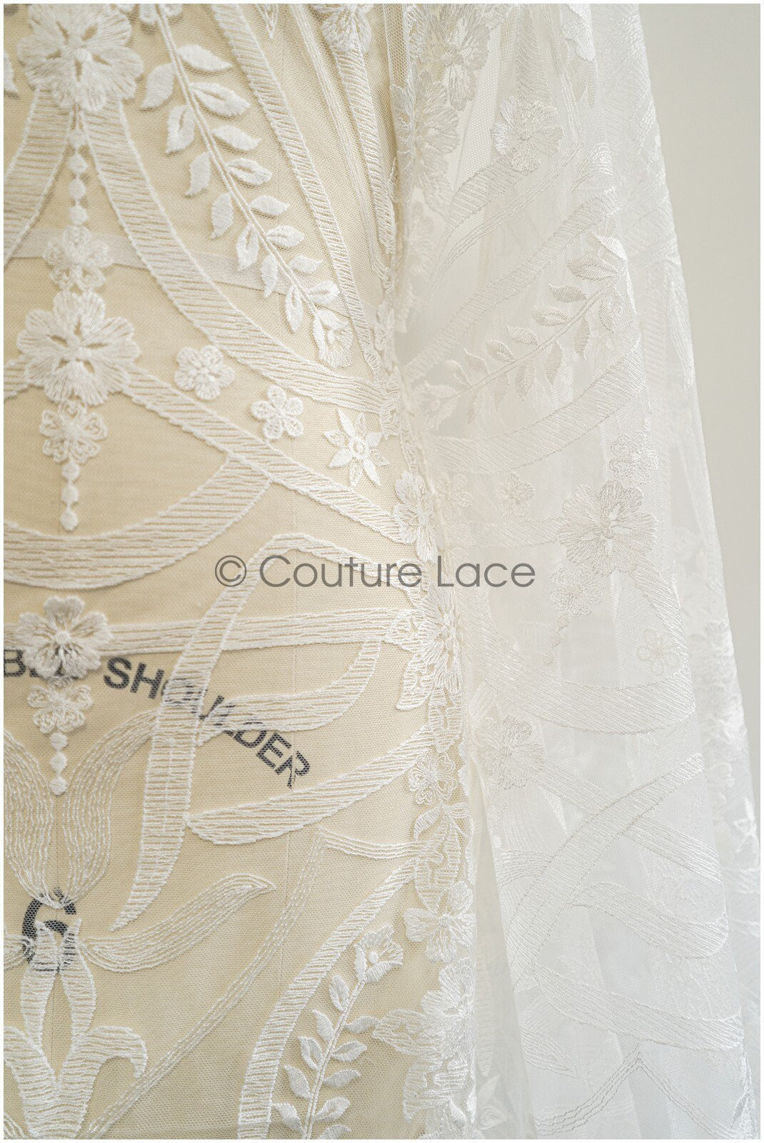 1.2yds Geometric floral lace/ embroidered floral lace off-white/ bridal lace/ soft boho lace fabric/ bridal lace fabric// L21-097C