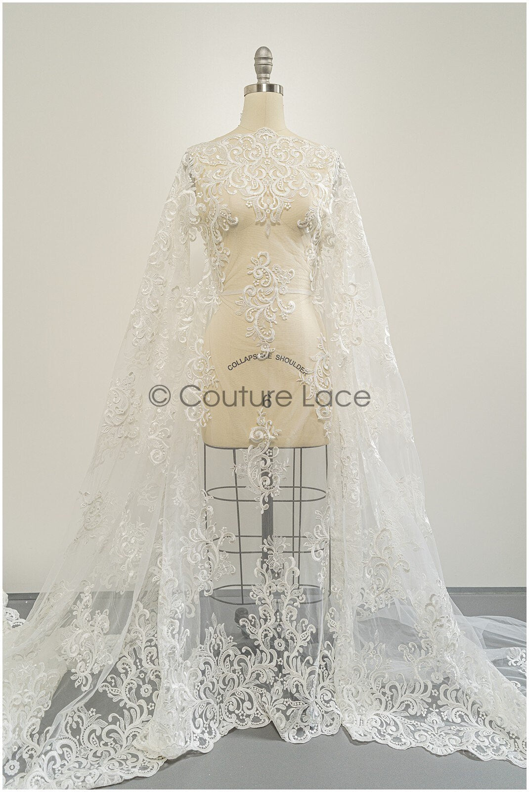 Schwerer bestickter Spitzenstoff/ Brautspitze Off-White/ verschnörkelte Spitze/ Hochzeitskleid Spitze/ Hochzeitsspitze// L21-169B