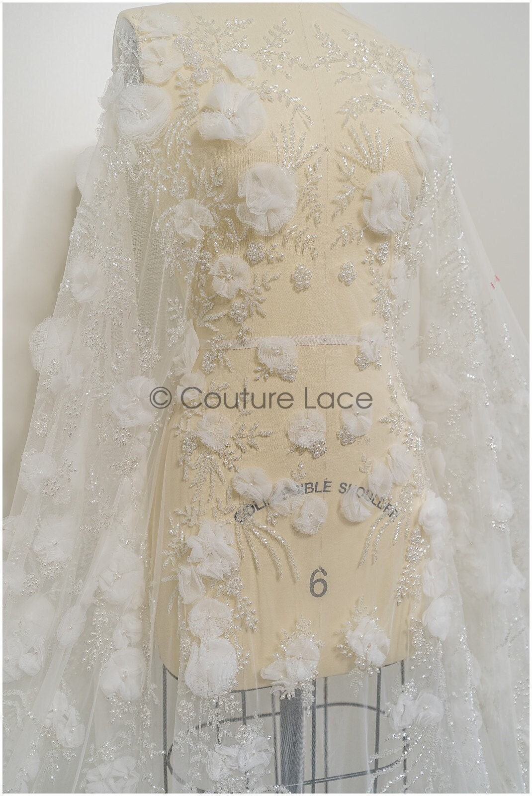 Handgefertigte Brautspitze mit 3D Blüten/ 3D Blüten Spitze Stoff/ Hochzeitskleid Spitze/ Couture Spitze// L21-049N