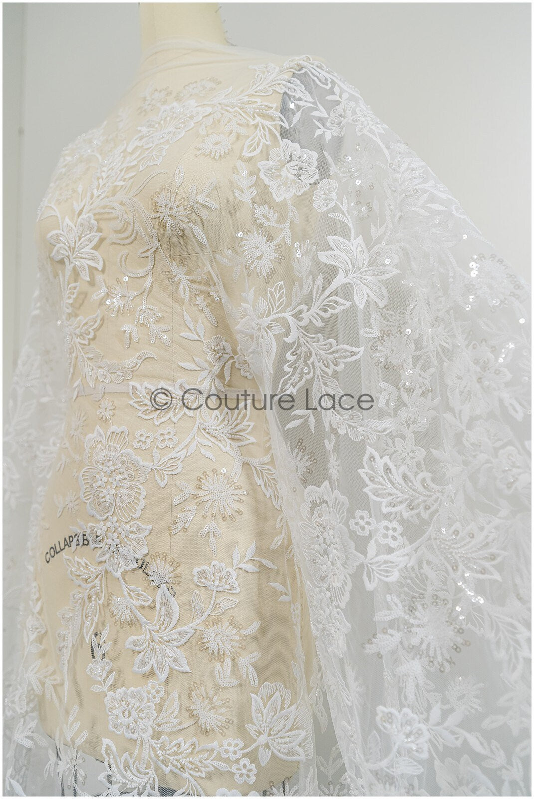 Romantischer Blumen Spitzenstoff/ Milch-Seide bestickte Blumenspitze/ Off-White Spitze/ Braut Spitzenstoff// L21-032N