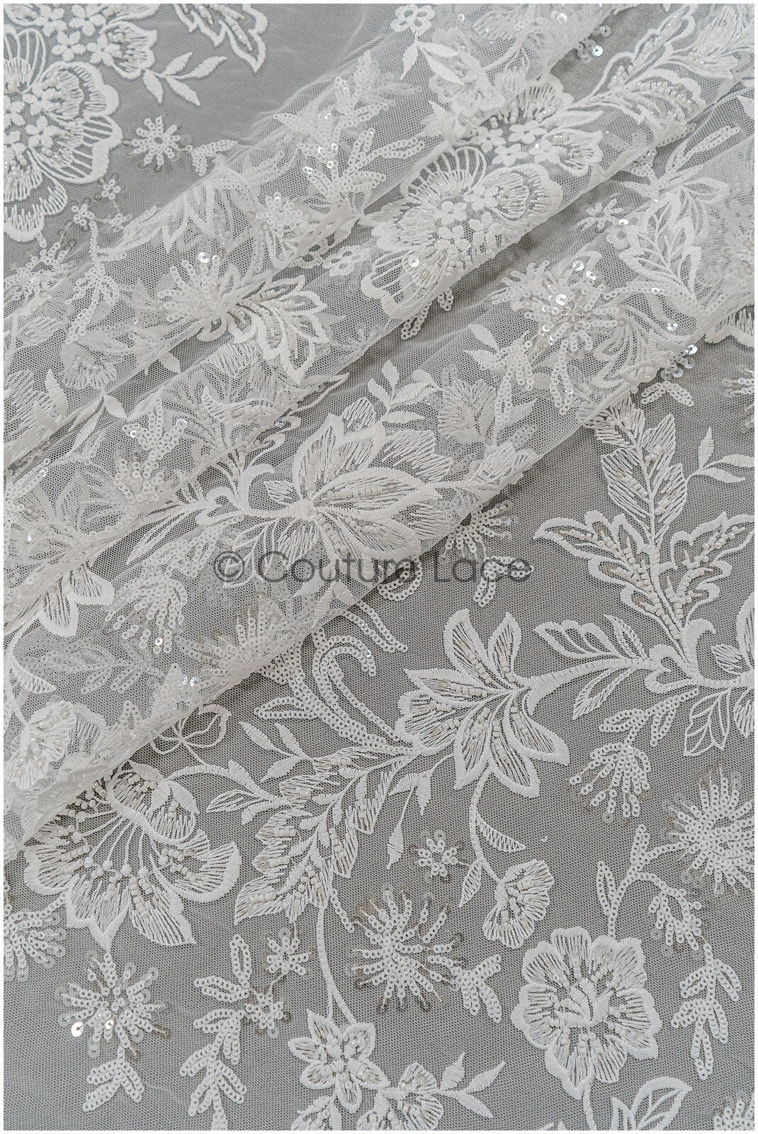 Romantischer Blumen Spitzenstoff/ Milch-Seide bestickte Blumenspitze/ Off-White Spitze/ Braut Spitzenstoff// L21-032N