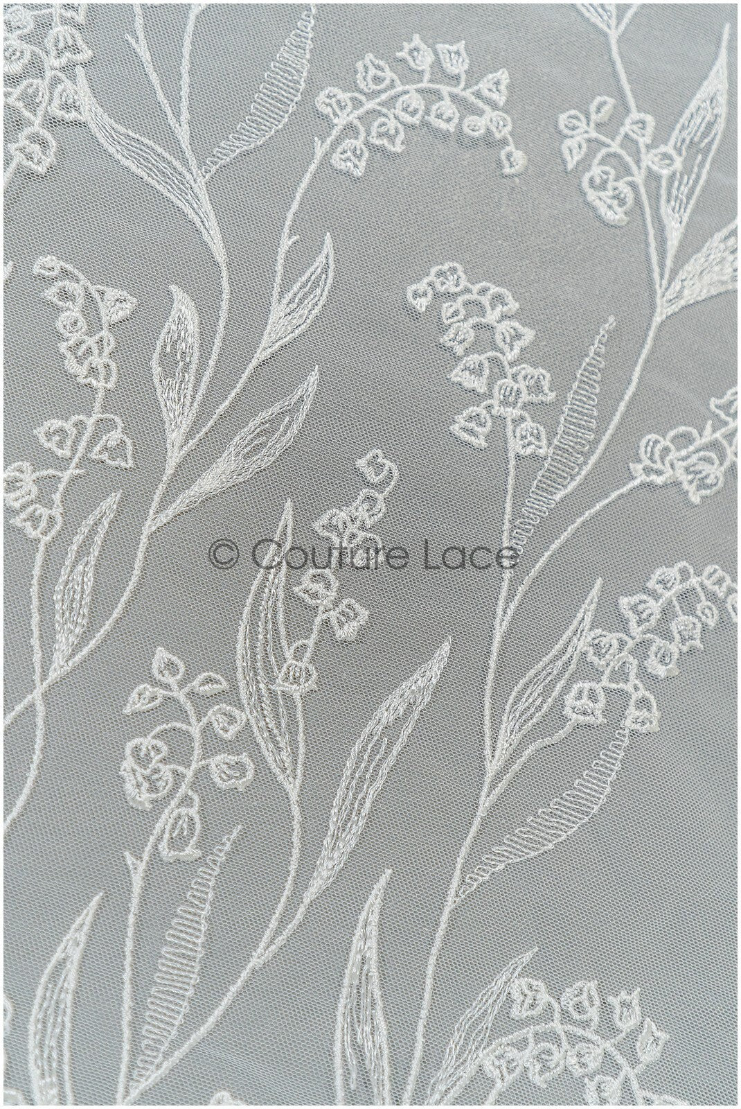 Maiglöckchen Spitzenstoff Off-White/ gestickte Braut Spitze/ zarte Maiglöckchen Spitze/ Brautspitze Stoff// L21-077
