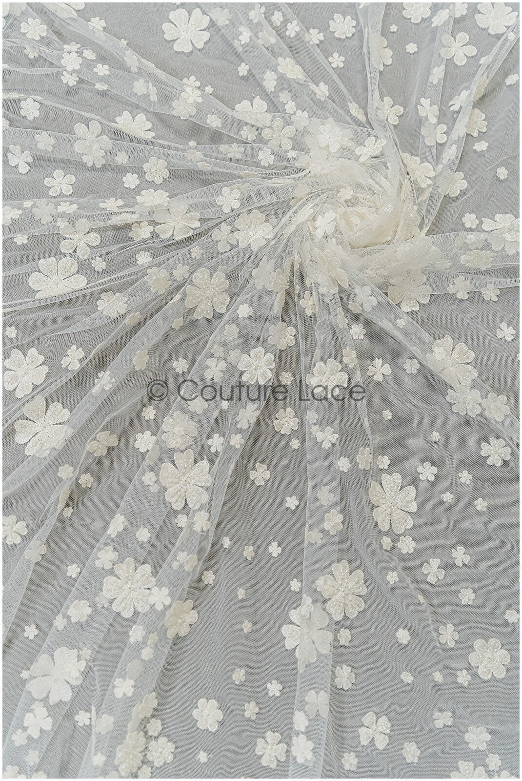 Perlen Brautspitzenstoff mit Blumen/ perlengeflochtener Spitzenstoff/ Braut Spitzenstoff mit kleinen Blumen// L21-126