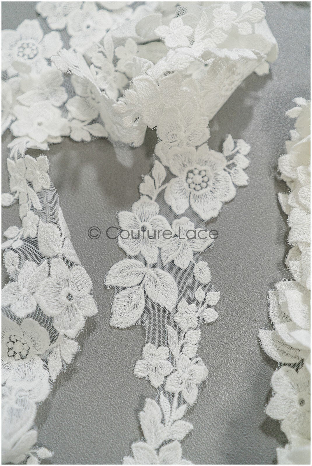 Flower lace trim off-white/ bridal lace trim/embroidered lace trim/ elegant bridal lace/ flower lace trim// T21-143