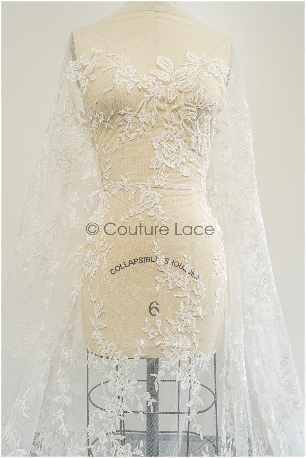 Blumen Spitzenstoff Off-White/ Braut Spitze/ Hochzeitskleid Spitzenstoff/ bestickter Spitzenstoff/ Spitzenschleier// L21-149C