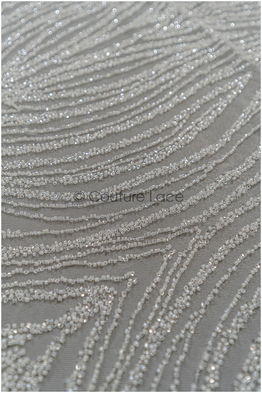 Schwere Perlen Brautspitze Off-White/ Couture Spitzenstoff mit Perlen/ Hochzeitskleid Spitze/ Designer Couture Spitze/ Streifen Spitzenstoff// L19-108