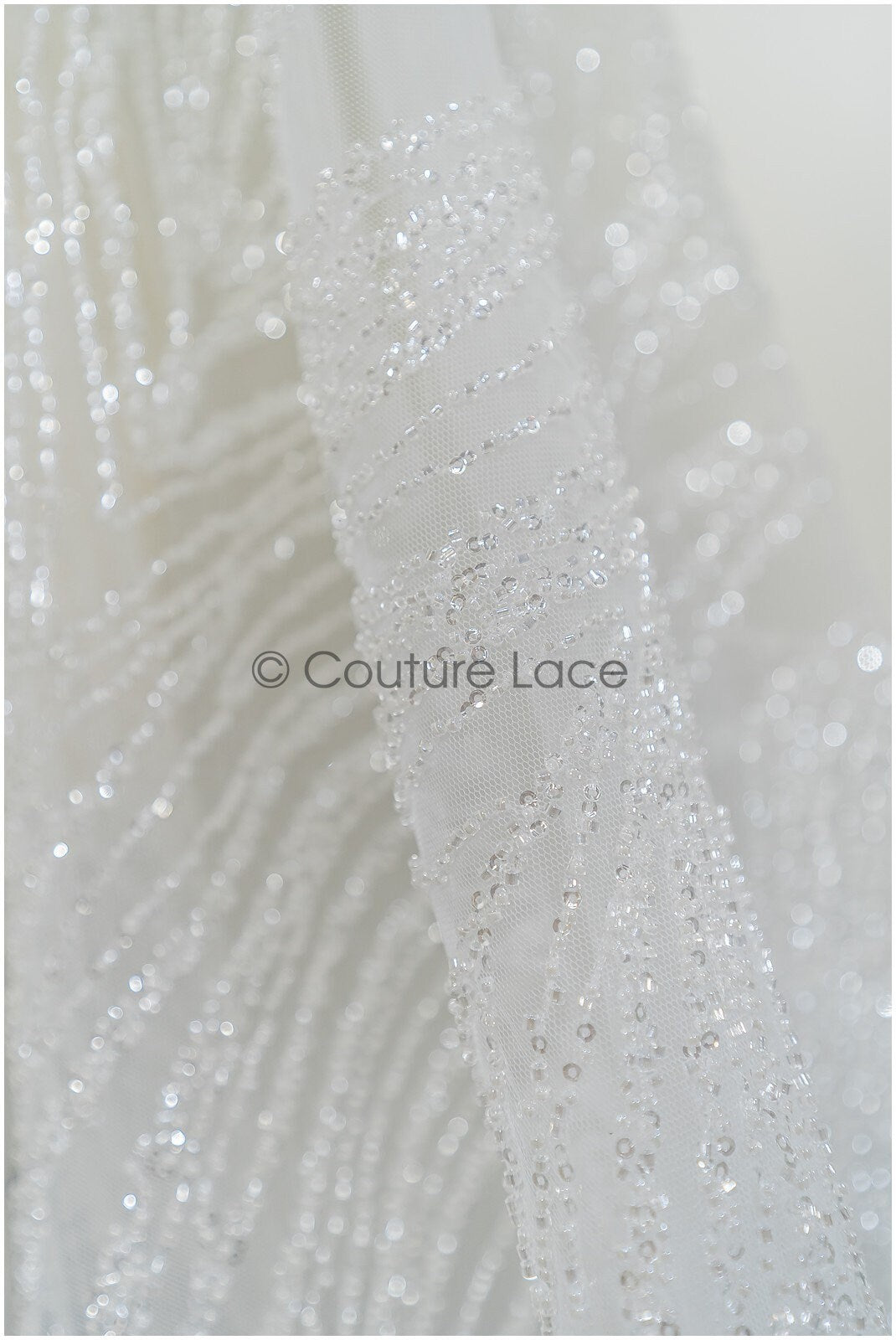 Schwere Perlen Brautspitze Off-White/ Couture Spitzenstoff mit Perlen/ Hochzeitskleid Spitze/ Designer Couture Spitze/ Streifen Spitzenstoff// L19-108