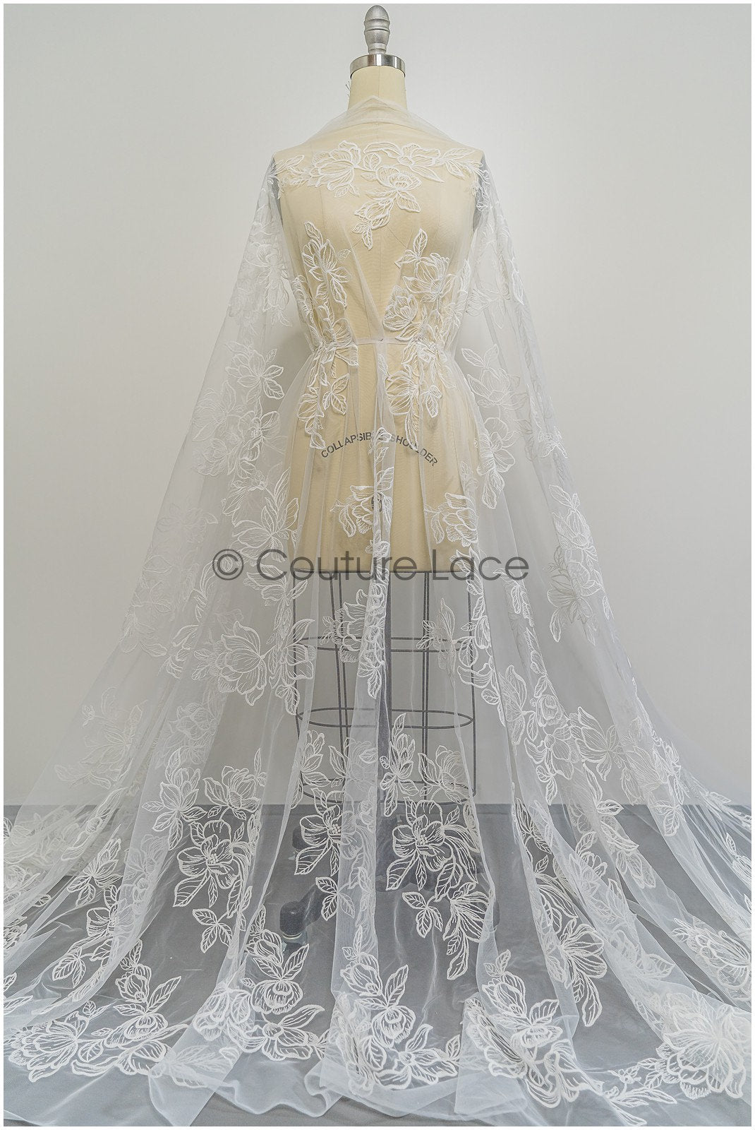 Magnolien Spitzenstoff Off-White/ bestickte Blütenspitze/ Hochzeitskleid Spitze/ weicher Magnolien Spitzenstoff/ Braut Spitzenstoff// L21-045