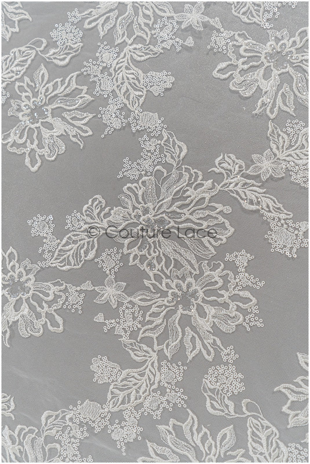 Romantischer Blumen Spitzenstoff/ bestickte Blumenspitze Off-White/ Hochzeitskleid Spitze/ Rosen Spitzenstoff/ Braut Spitze// L21-031N