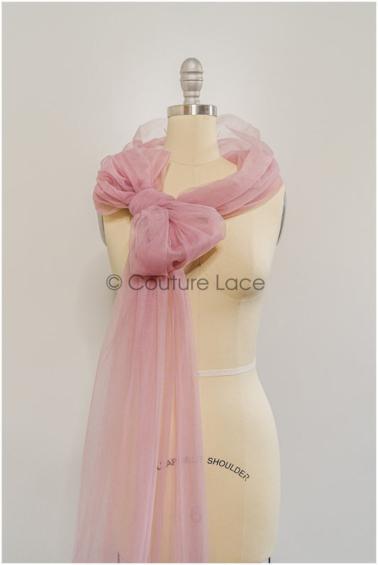 Blush Pink - 160cm breit sehr weicher Tüllstoff für Brautschleier und Hochzeitskleider/ weicher Netzstoff// R-154-62 Ballen 30YDS