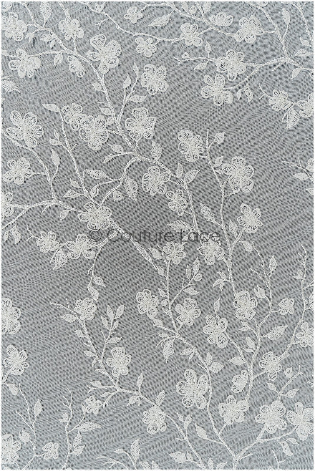 Blüten Spitzenstoff Off-White/ Brautspitze mit Perlen/ Blüten Brautspitze/ Braut Spitze// L21-119