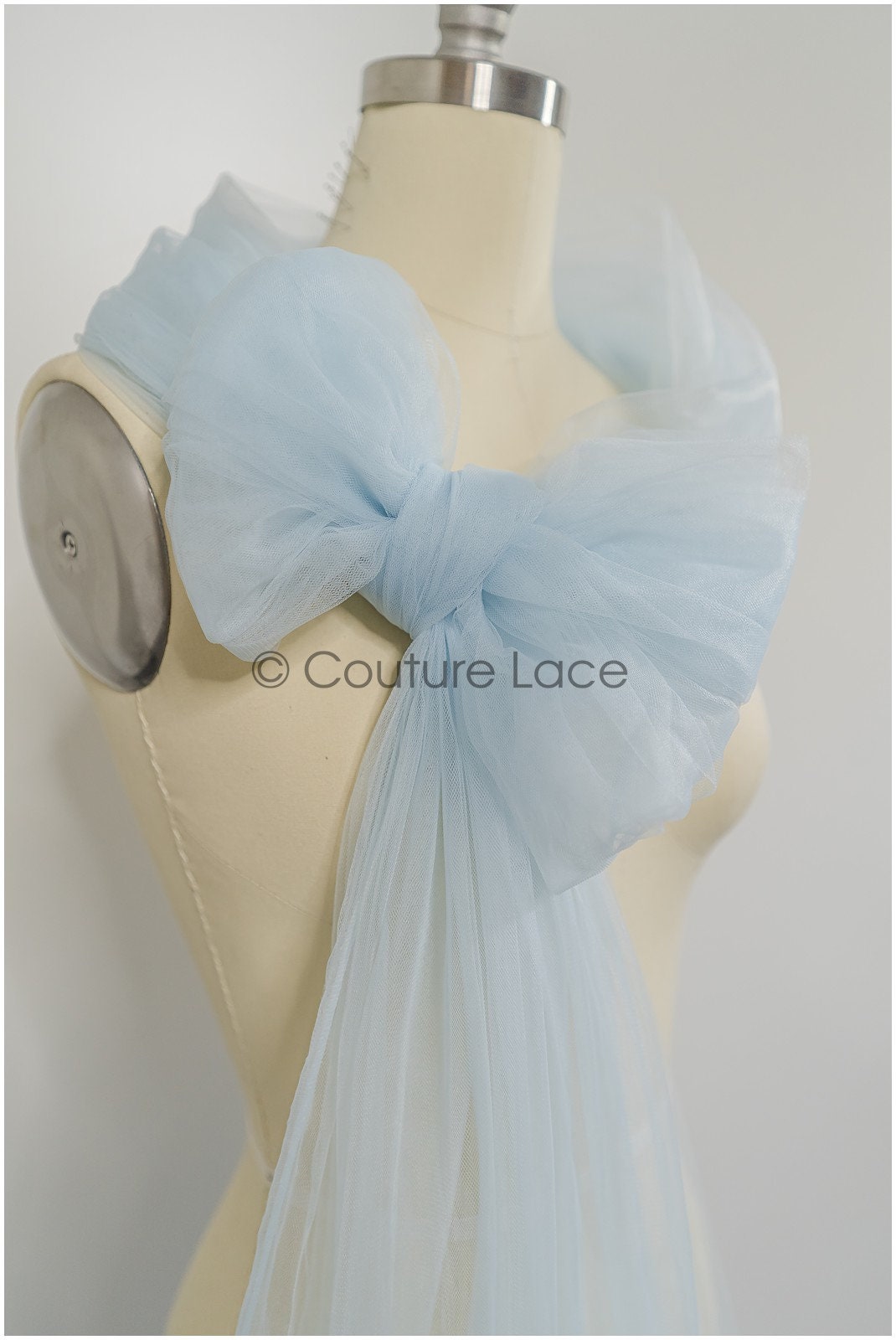 Light blue - 160cm wide very soft tulle fabric for bridal veils and wedding dresses/ soft mesh fabric// R-153-61