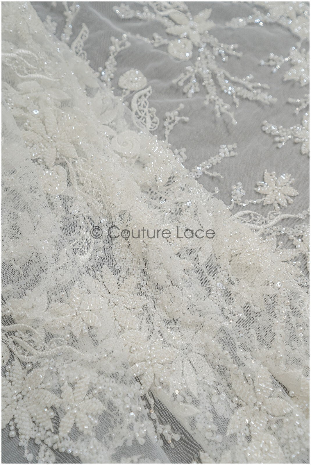 Perlen Spitzenstoff Off-white/ Couture Spitze Stoff/ Brautspitze Stoff mit Perlen/ Perlen Spitze// L21-193B