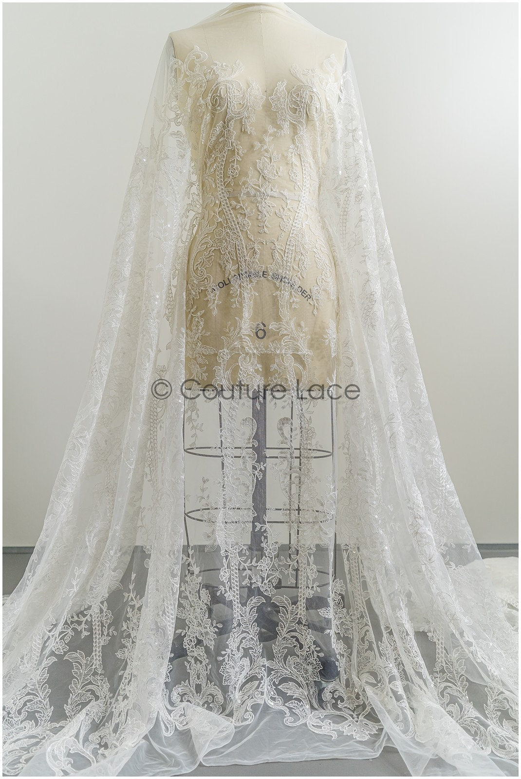Romantische Braut Spitze Off-White/ Blumen Spitze/ Hochzeitskleid Spitenstoff/ Brautsptze// L21-085B