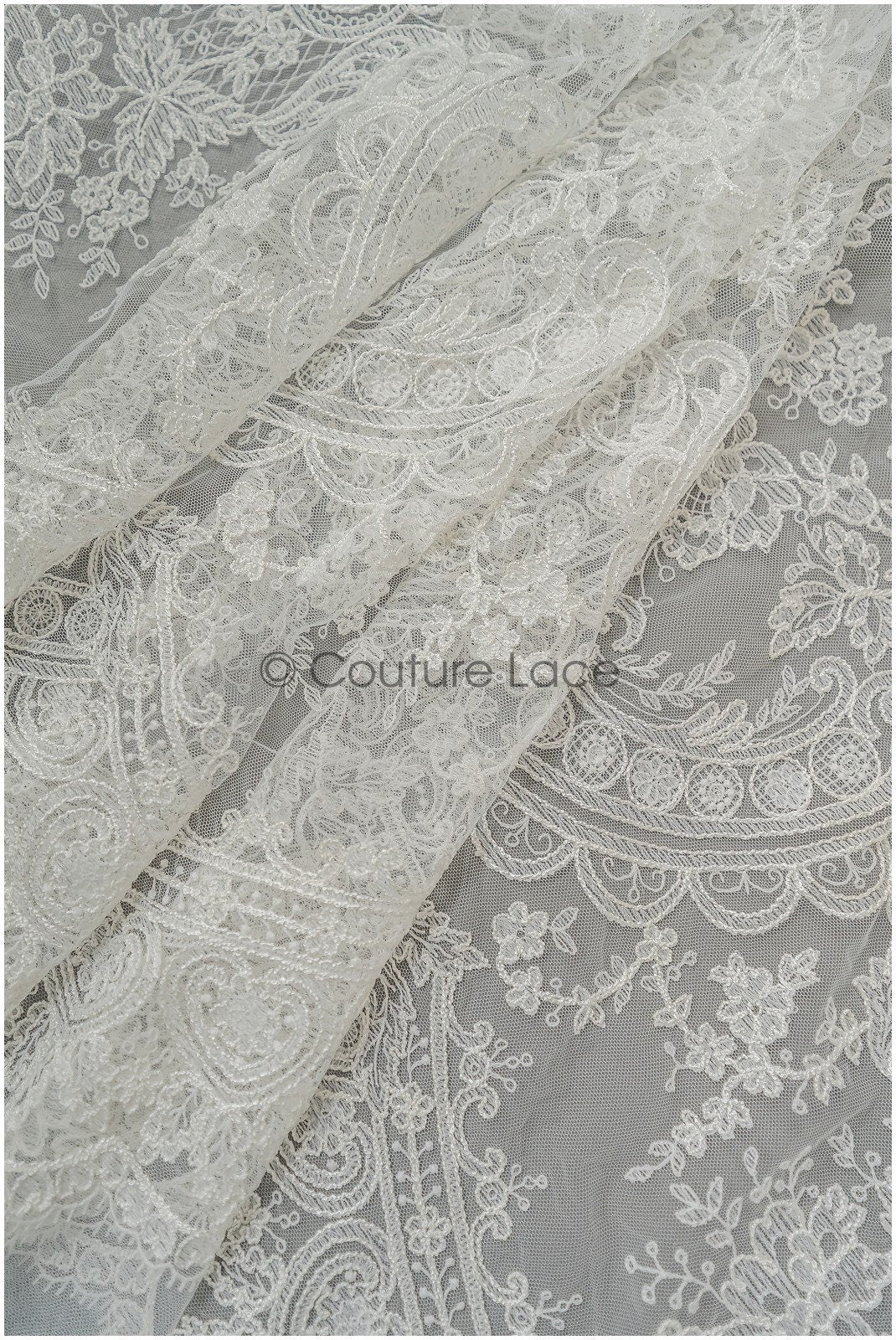 Weiche Braut Spitze Off-White/ Orientalische Braut Spitze/ Boho Spitzenstoff für Brautkleid// L21-044B