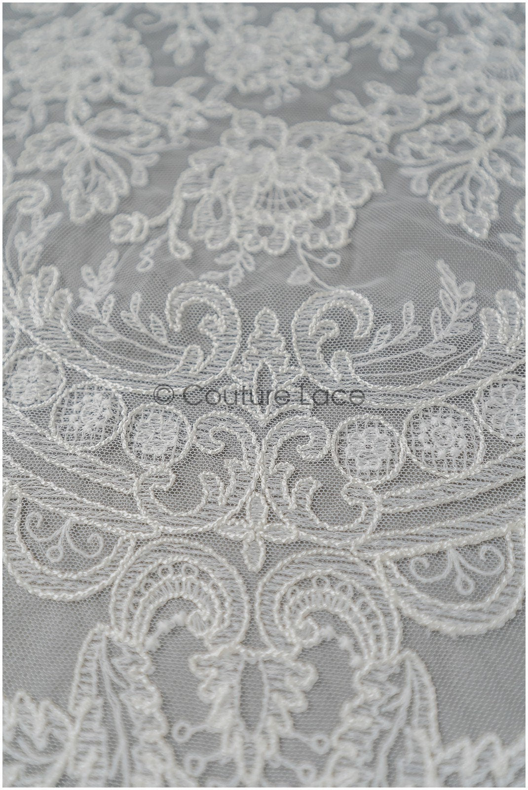 Weiche Braut Spitze Off-White/ Orientalische Braut Spitze/ Boho Spitzenstoff für Brautkleid// L21-044B