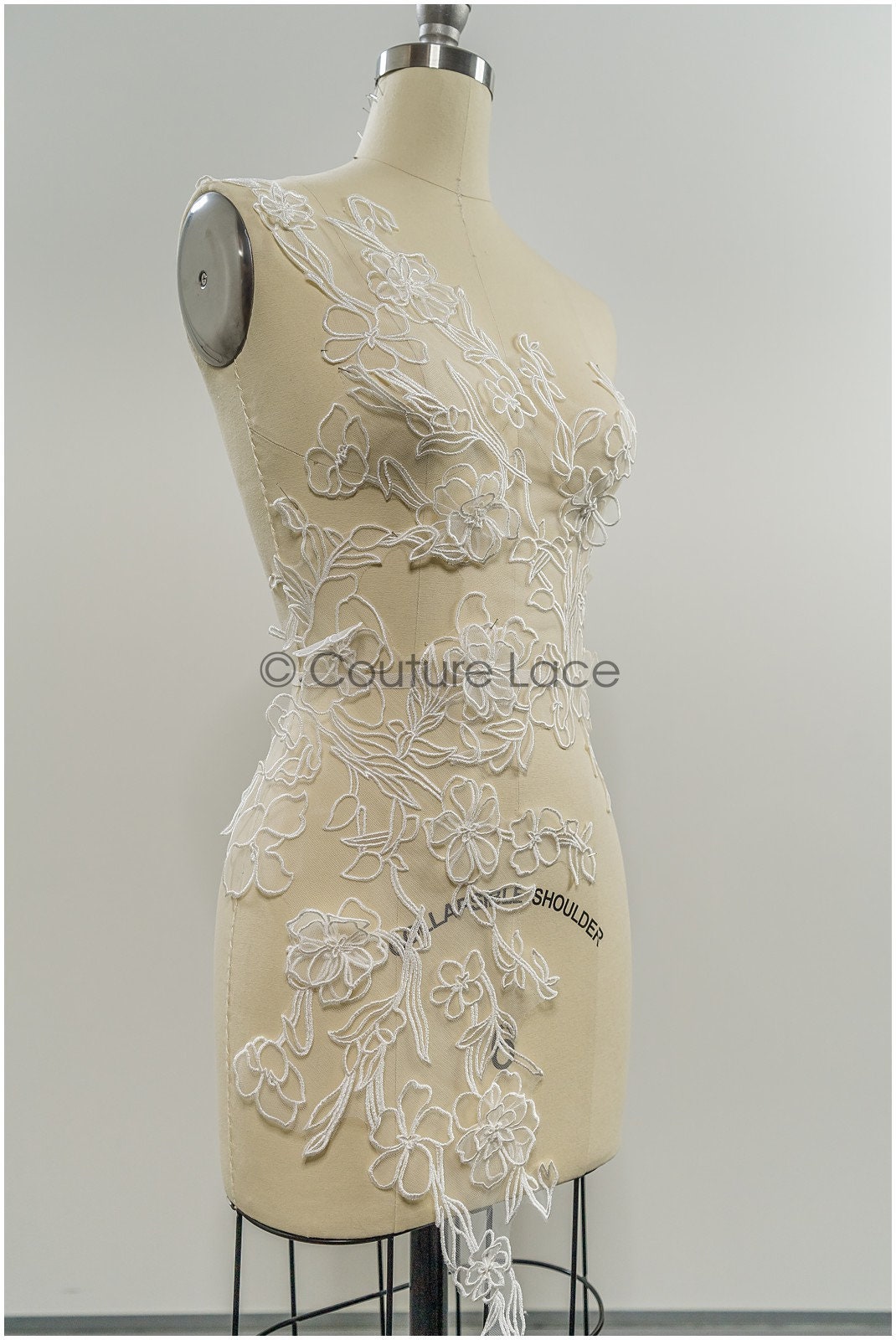 3D Blumen Spitzen Applikation, 3D Blumen Applikation, SpitzenBlume Applikation, Spitzen Applikation, 3D Brautkleid Spitzen Applikation, BrautSpitze Applikation// A21-239
