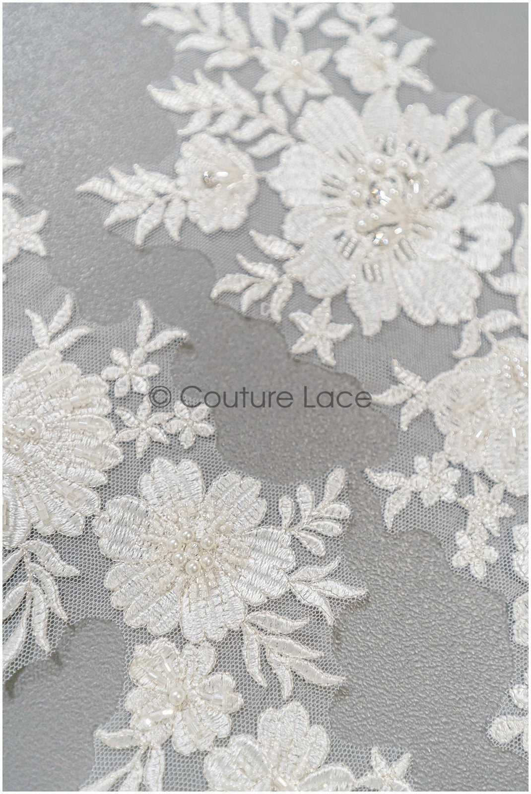 Perlen Applikation für Brautkleid, Blumenspitze Aufnäher, bestickte Spitzenapplikation, Brautapplikation// A21-227