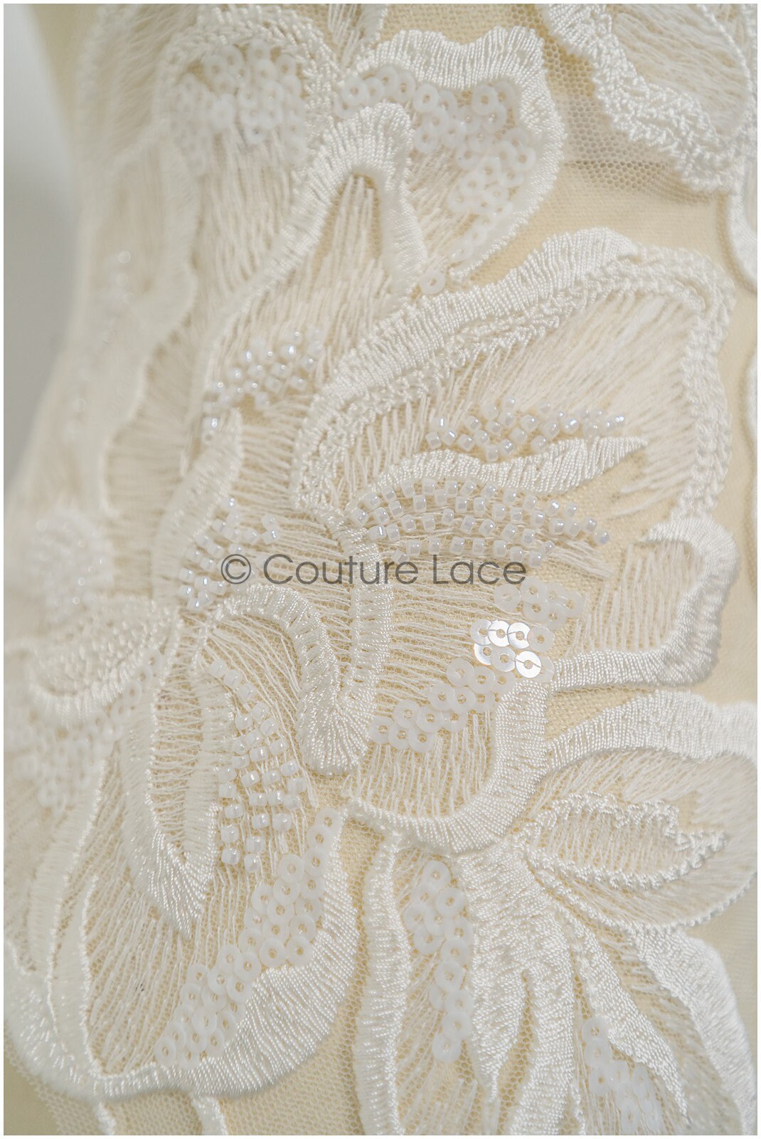 Perlen Applikation für Brautkleid, Blumenspitze Aufnäher, bestickte Spitzenapplikation, Brautapplikation// A21-224