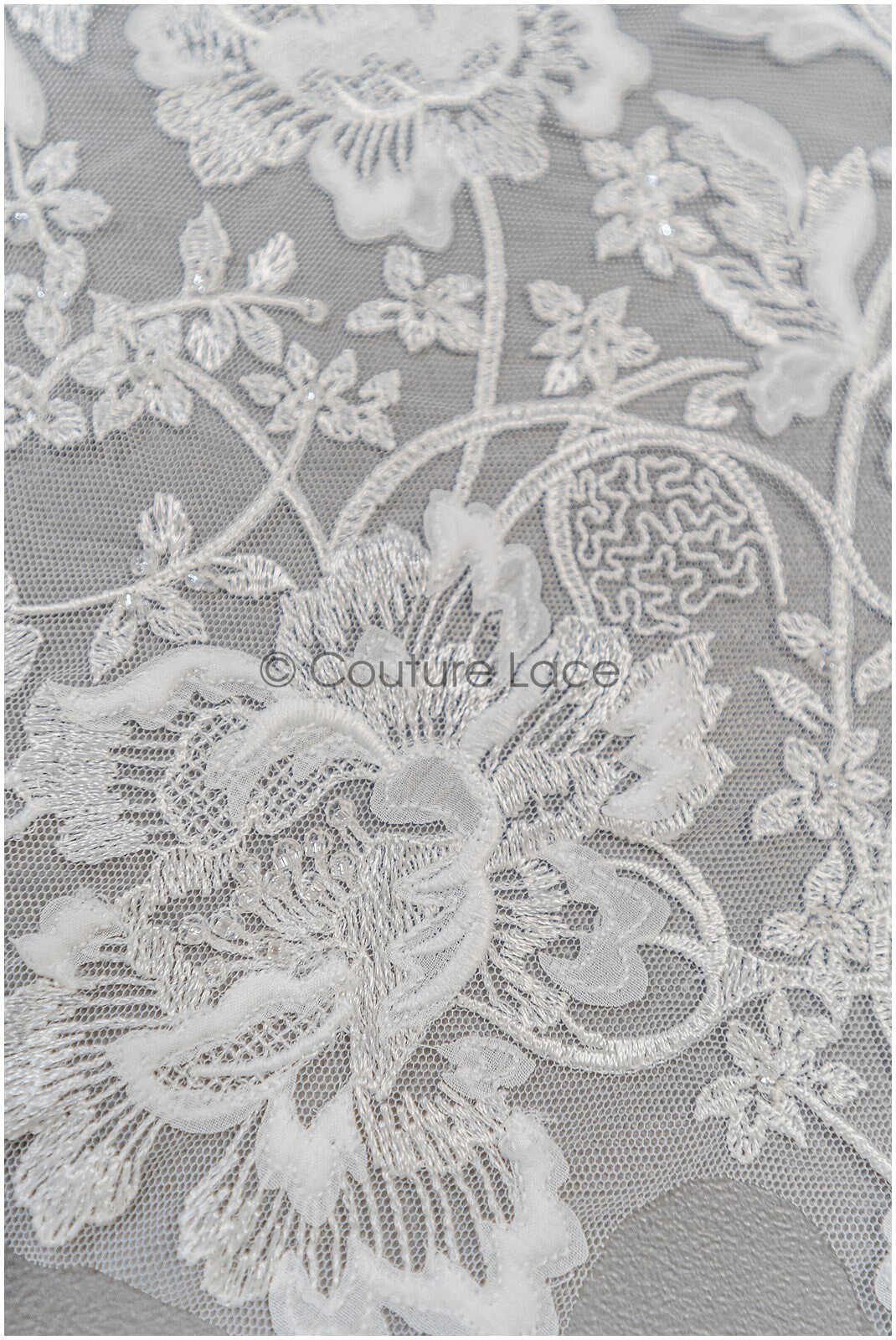Perlen Applikation für Brautkleid, Blumenspitze Aufnäher, bestickte Spitzenapplikation, Brautapplikation// A21-222