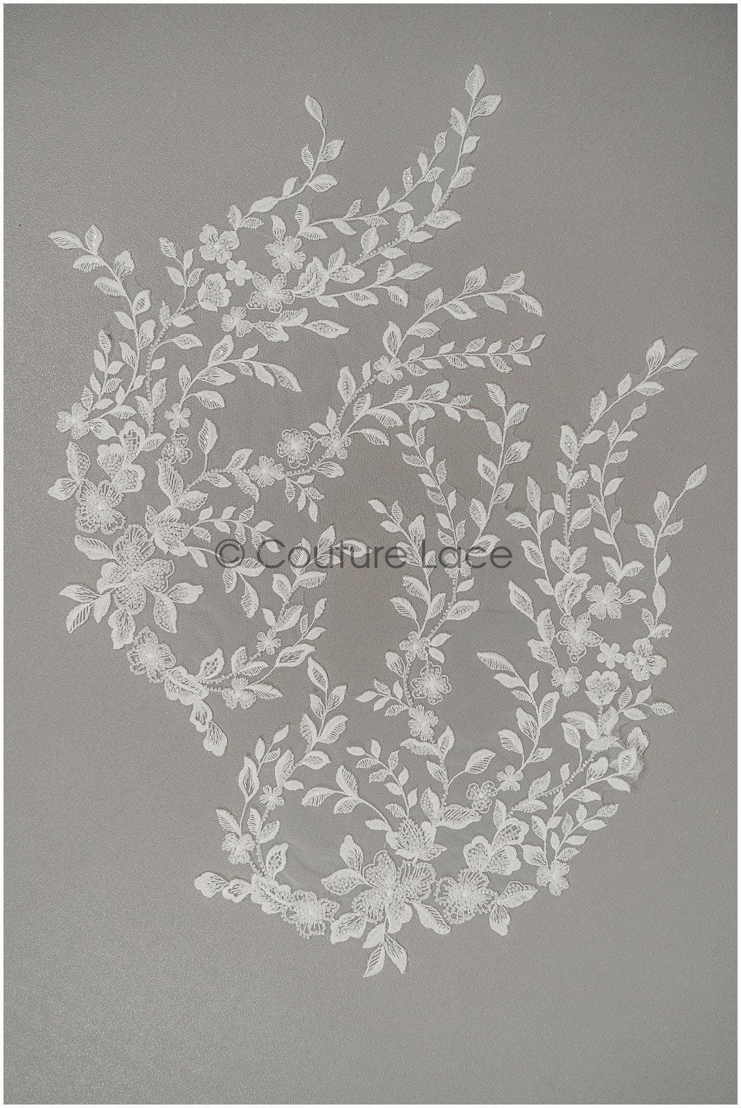 Perlen-Applikationen für Brautkleid, Blumen-Spitzen-Patches, bestickte Spitzenapplikationen, kordelierte Spitzenapplikationen off-white// A21-217