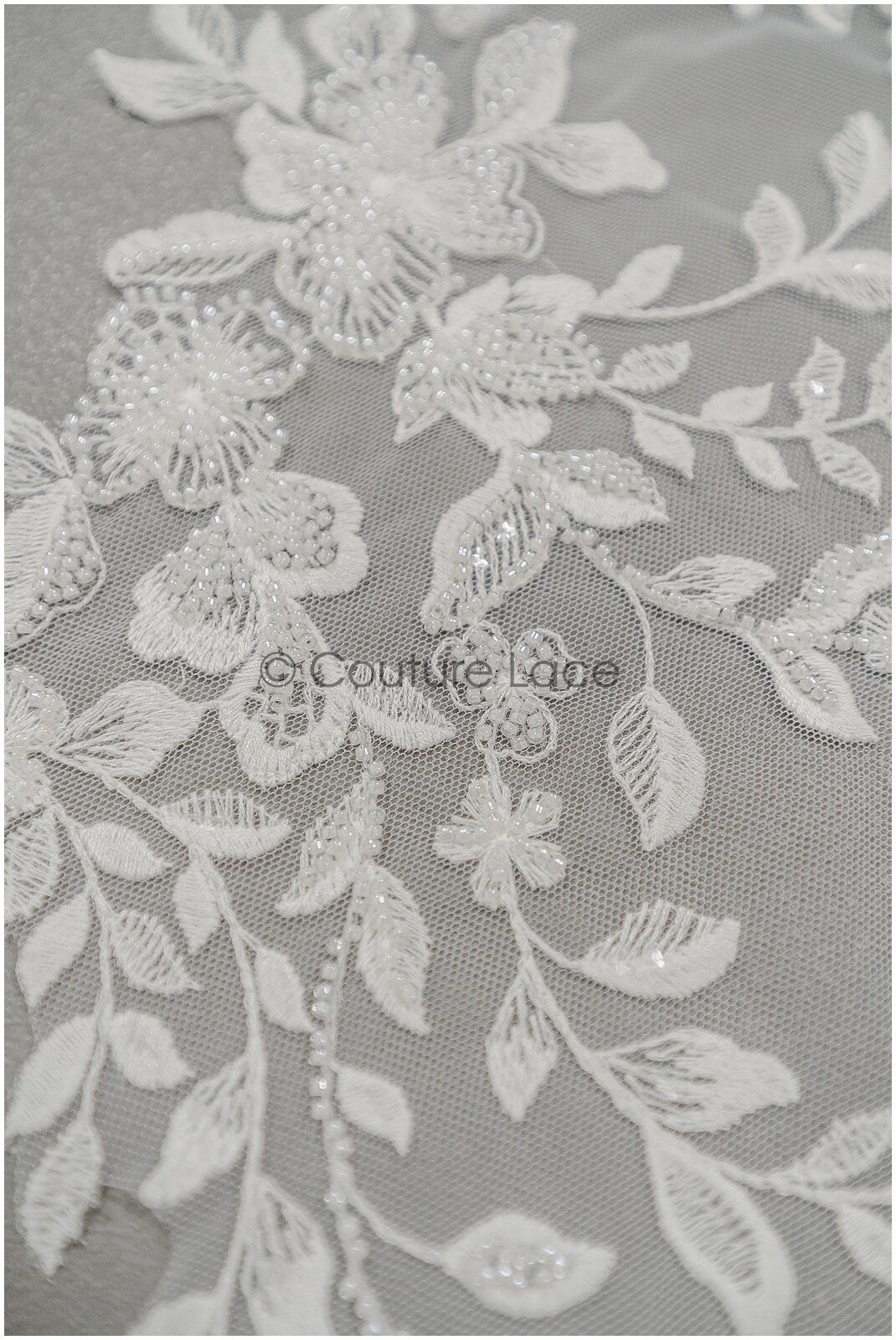 Perlen-Applikationen für Brautkleid, Blumen-Spitzen-Patches, bestickte Spitzenapplikationen, kordelierte Spitzenapplikationen off-white// A21-217