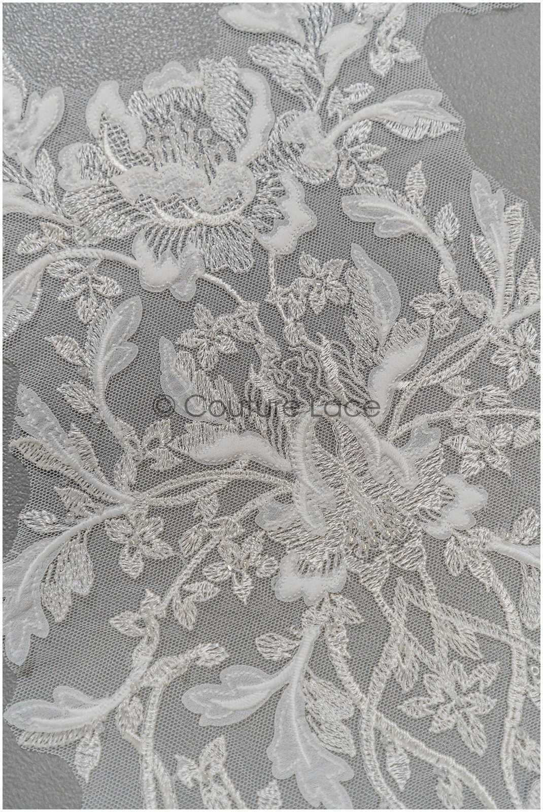 Perlen Applikation für Brautkleid, Blumenspitze Aufnäher, bestickte Spitzenapplikation, Brautapplikation// A21-197
