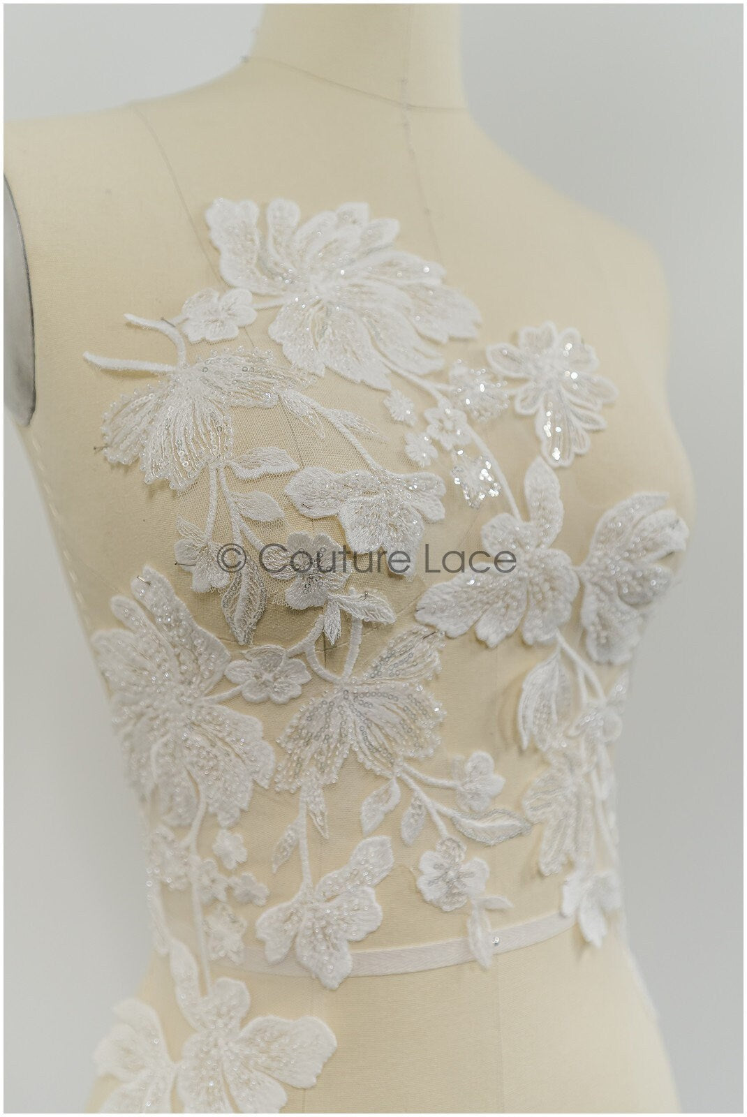 Perlen Applikationen für Brautkleid, Blumenspitze Aufnäher, bestickte Spitzenapplikationen, kordelierte Spitzenapplikationen off-white// A21-212