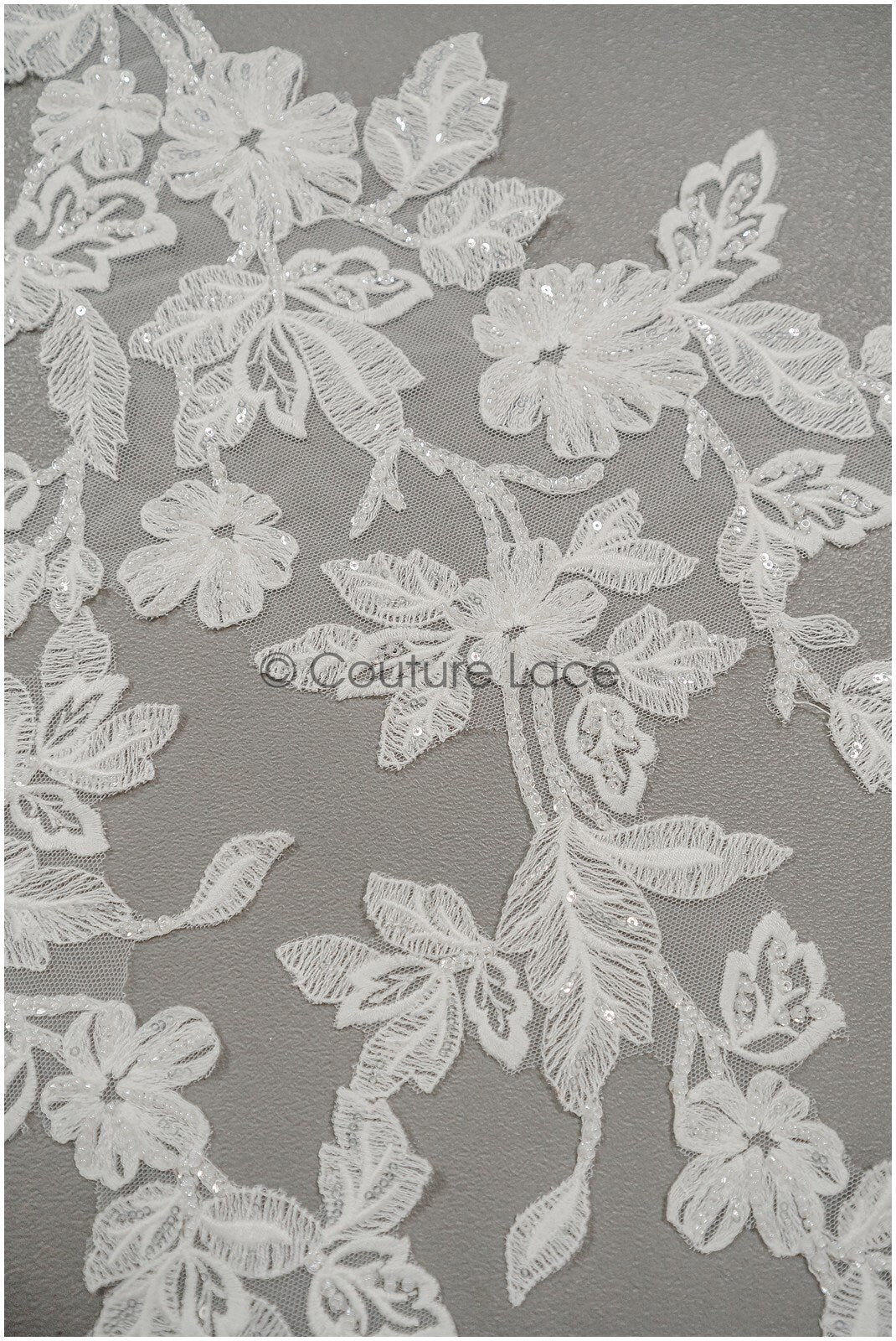 Perlen Applikationen für Brautkleid, Blumenspitzen Aufnäher, bestickte Spitzenapplikationen, kordelierte Spitzenapplikationen off-white// A21-214