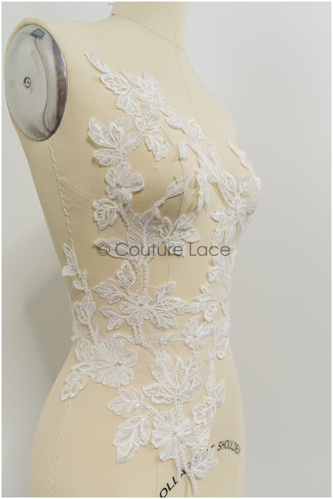 Perlen Applikationen für Brautkleid, Blumenspitzen Aufnäher, bestickte Spitzenapplikationen, kordelierte Spitzenapplikationen off-white// A21-214