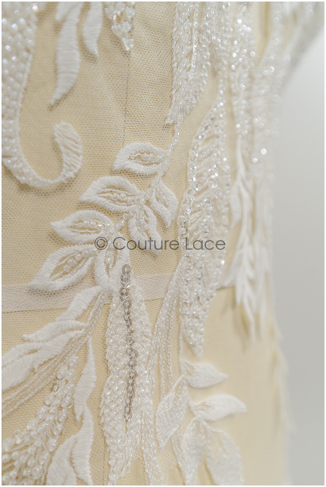 Perlen Applikationen für Brautkleid, Blumenspitzen Aufnäher, bestickte Spitzenapplikationen, kordelierte Spitzenapplikationen off-white// A21-215