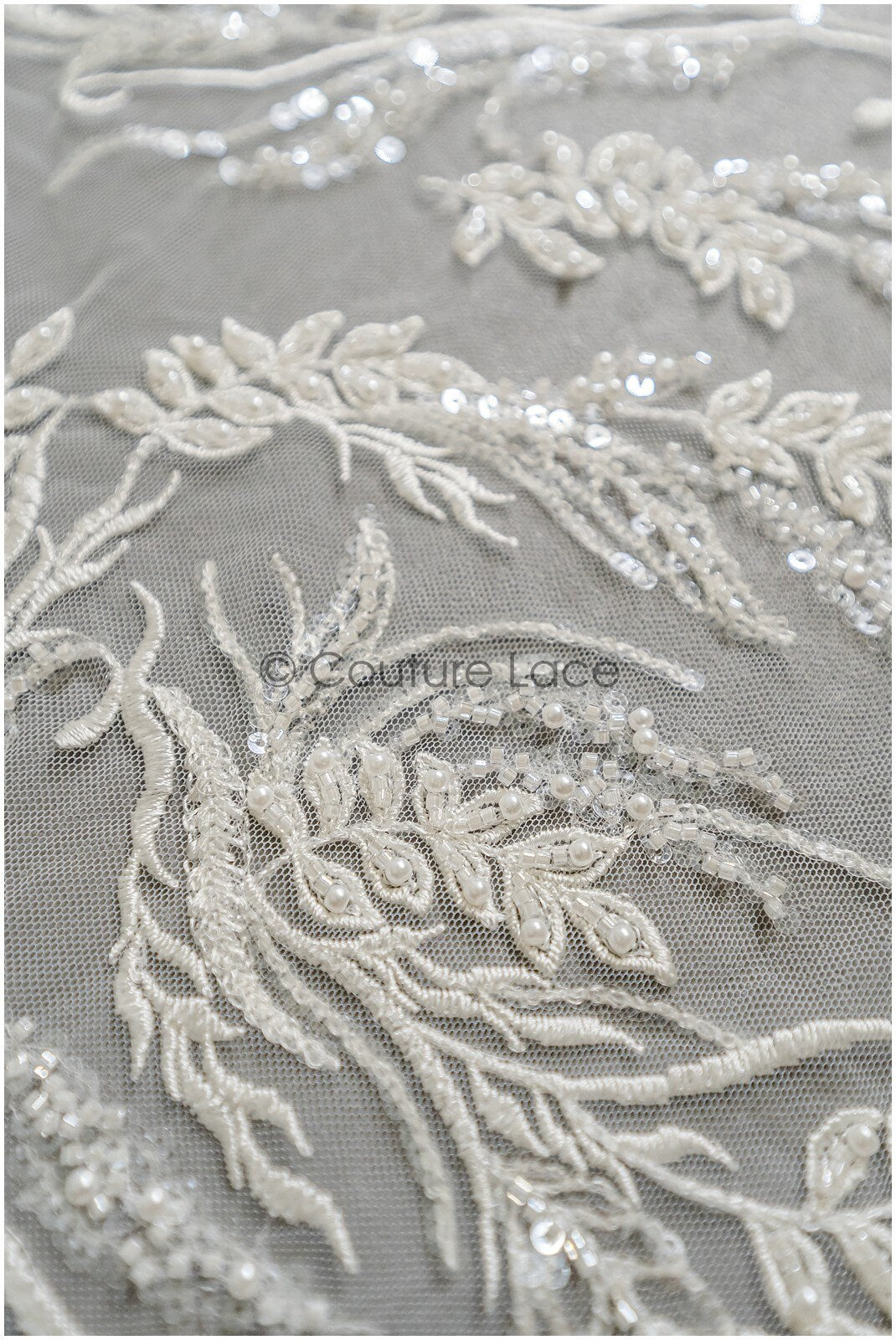 Perlen Spitzenstoff Off-White/ Brautspitze mit Perlen/ Hochzeitskleid Spitze/ Brautspitze// L22-280B