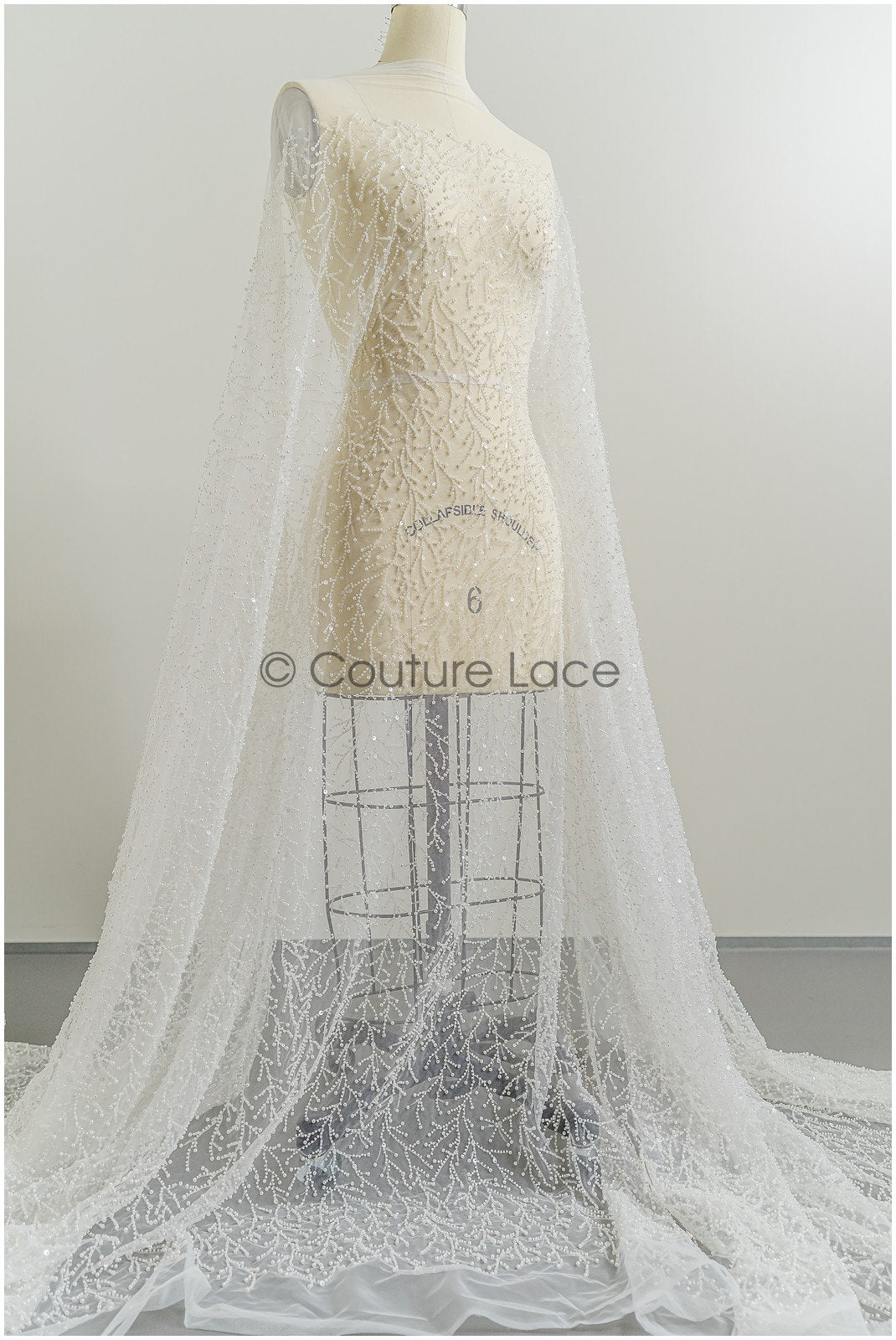 Perlen Spitzenstoff Off-White/ Couture Spitze Stoff/ Brautspitze mit Perlen/ Perlenspitze// L21-136
