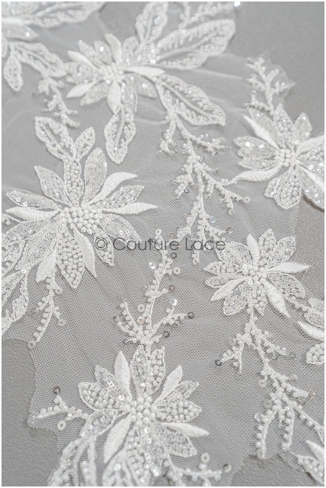 schwere PerlenBlumen Spitze Applikation für Hochzeitskleid, floraler Spitzenaufnäher mit Perlen und Perlen// A21-252