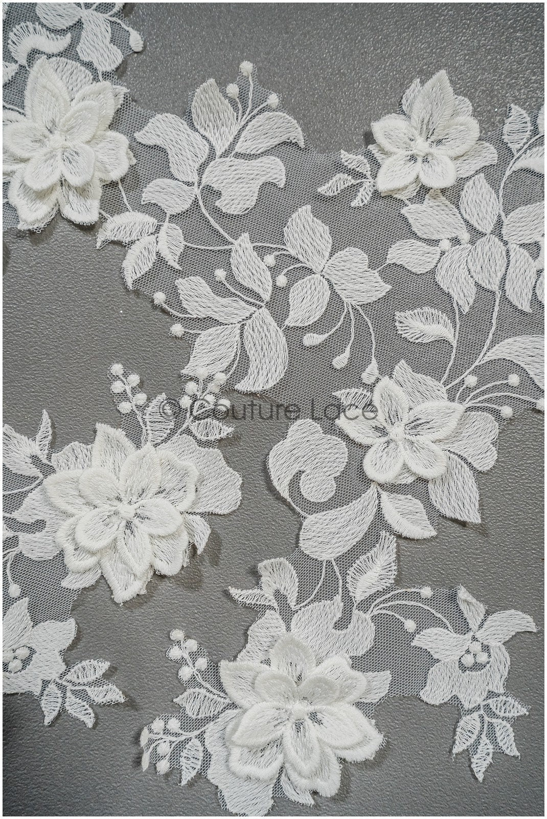 3D Blumen Spitzen Applikation, 3D Blumen Applikation, Lace Blumen Applikation, Spitzen Applikation, 3D Hochzeitskleid Spitze Applikation, Braut Blumen Aufnäher// A21-251