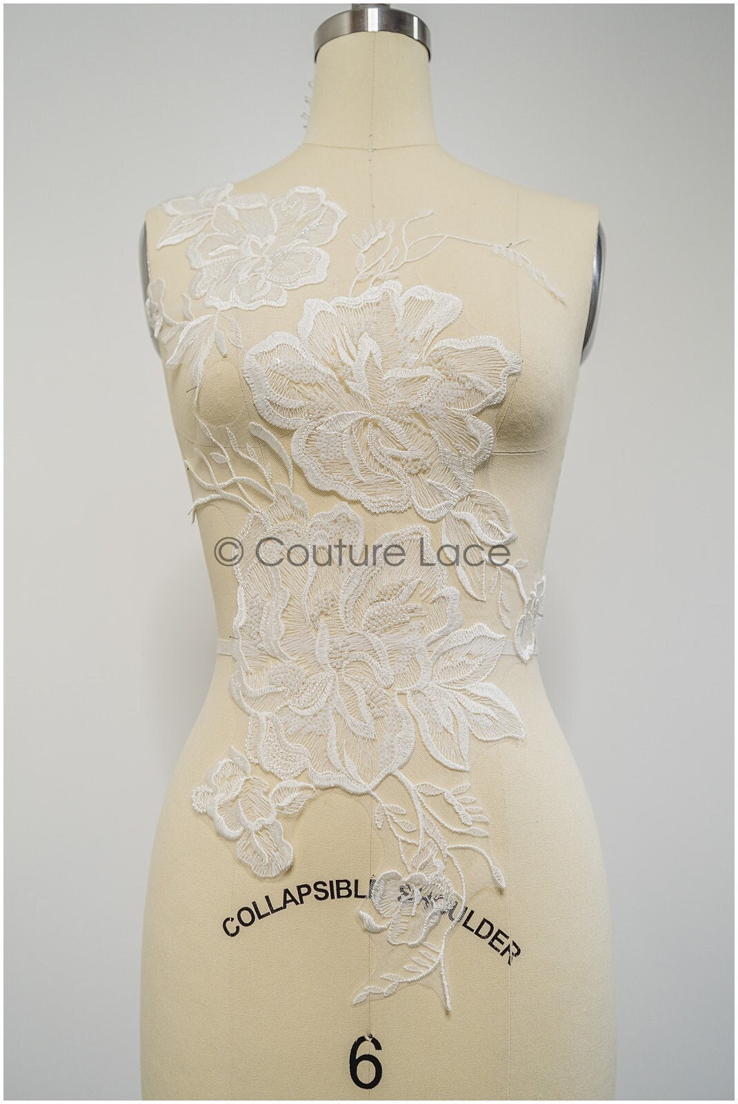 Perlen Applikation für Brautkleid, Blumenspitze Aufnäher, bestickte Spitzenapplikation, Brautapplikation// A21-224