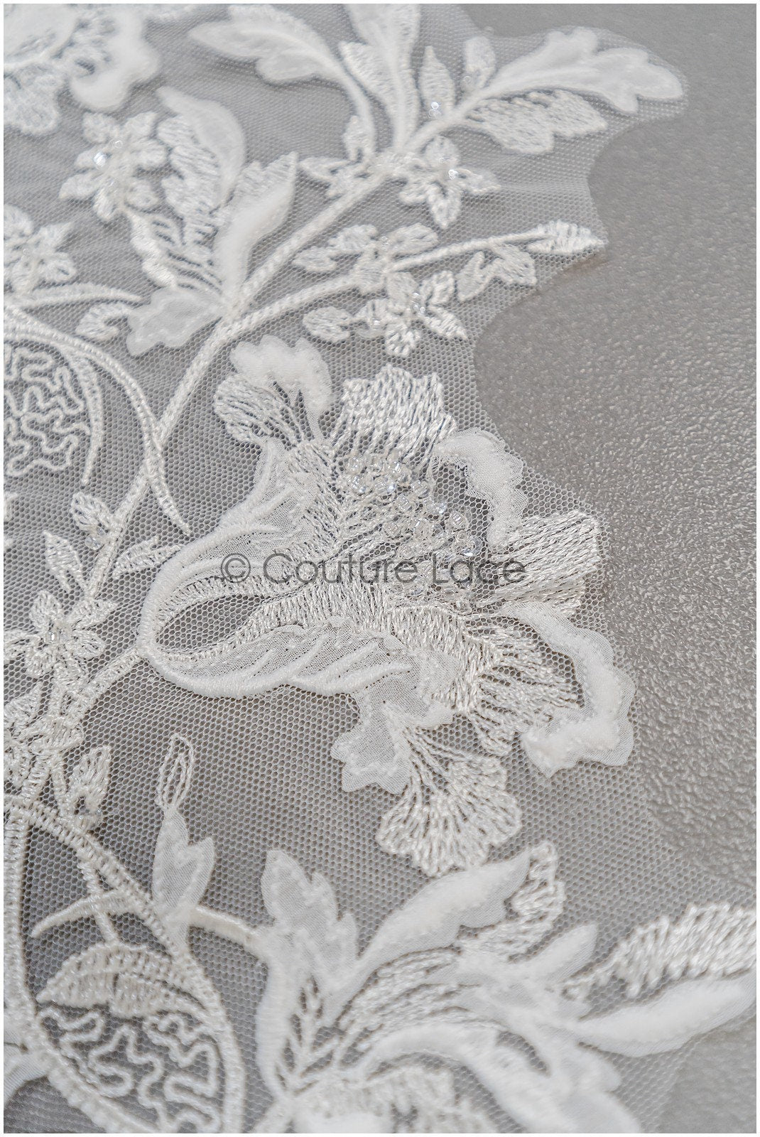 Perlen Applikation für Brautkleid, Blumenspitze Aufnäher, bestickte Spitzenapplikation, Brautapplikation// A21-222