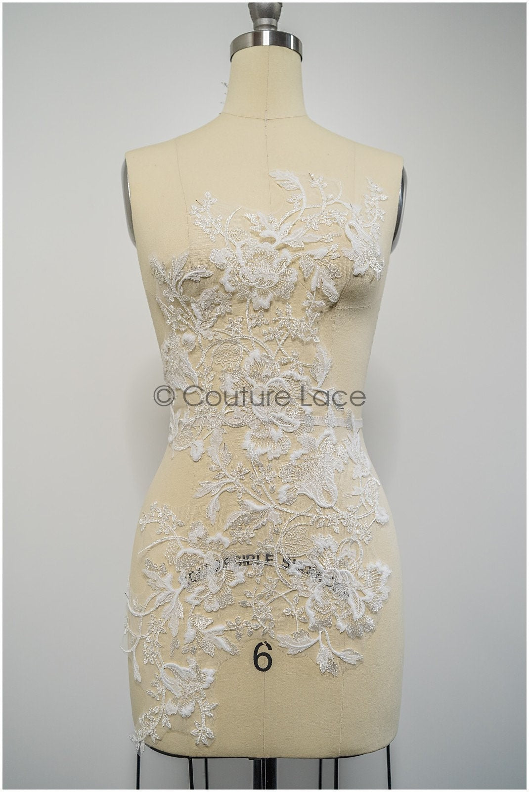 Perlen Applikation für Brautkleid, Blumenspitze Aufnäher, bestickte Spitzenapplikation, Brautapplikation// A21-222