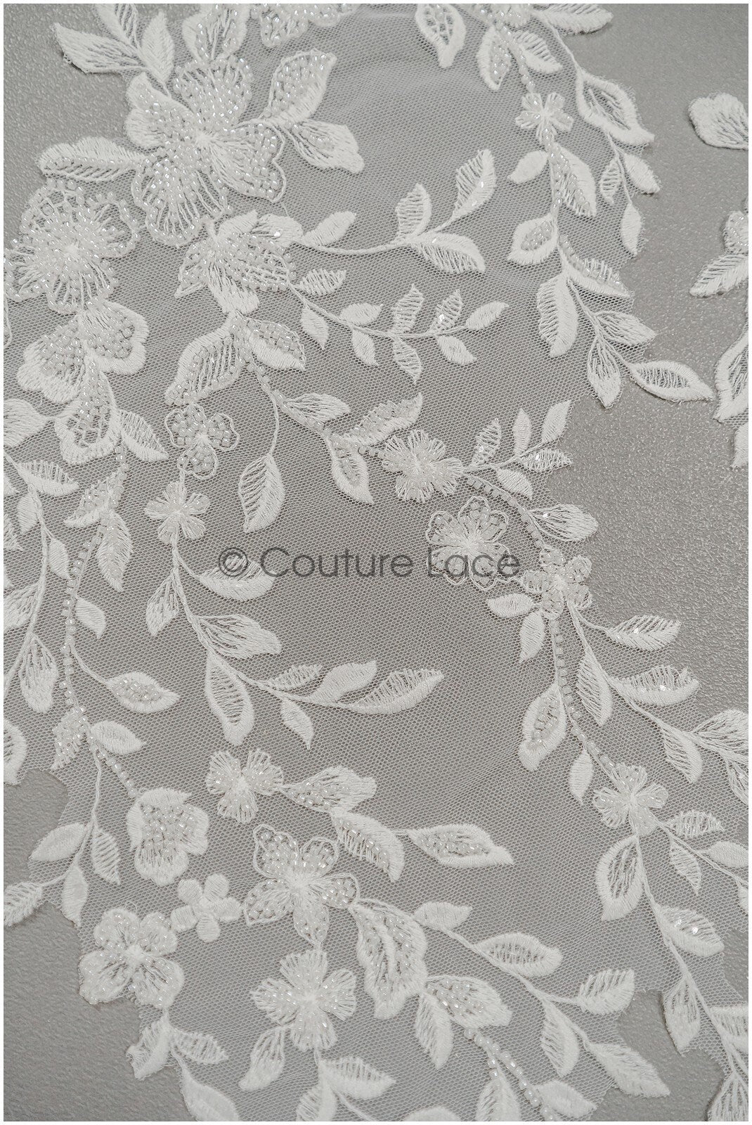 Perlen-Applikationen für Brautkleid, Blumen-Spitzen-Patches, bestickte Spitzenapplikationen, kordelierte Spitzenapplikationen off-white// A21-217