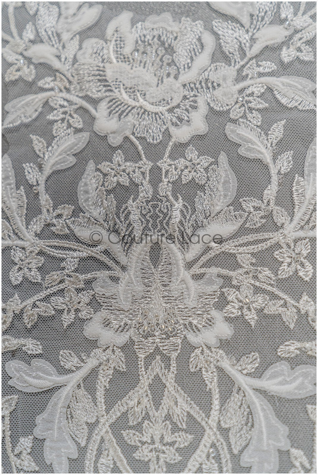 Perlen Applikation für Brautkleid, Blumenspitze Aufnäher, bestickte Spitzenapplikation, Brautapplikation// A21-197
