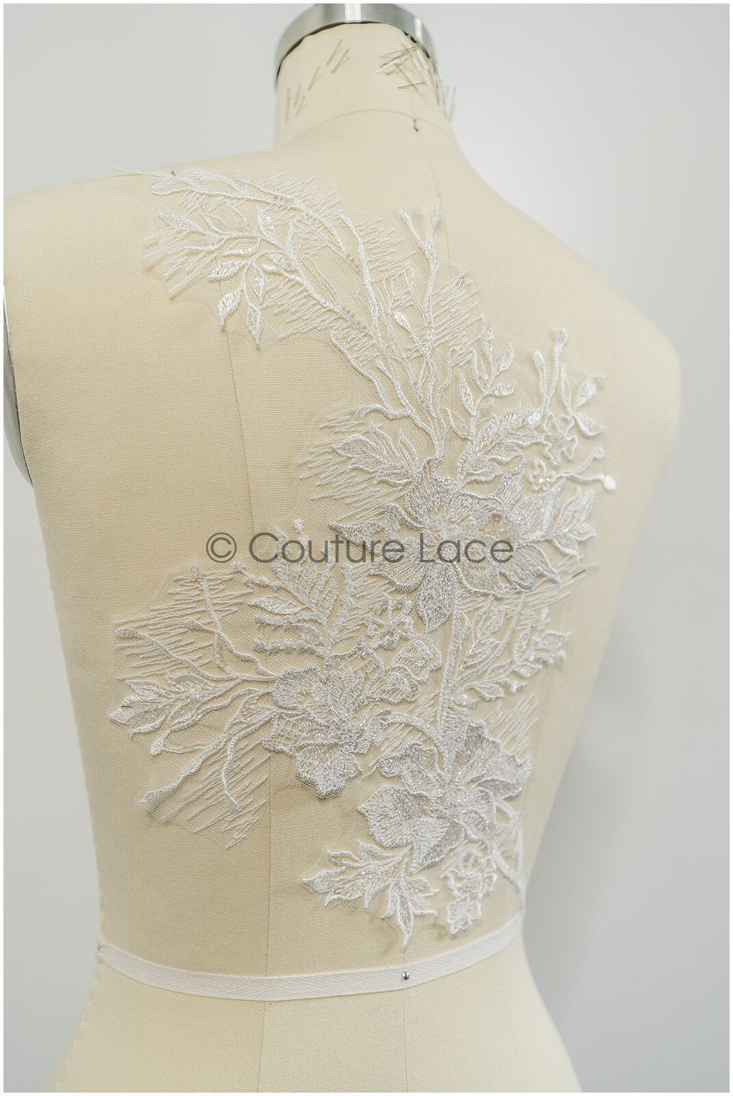 Perlen Applikation für Brautkleid, Blumenspitze Aufnäher, bestickte Spitzenapplikation, Brautapplikation// A21-200