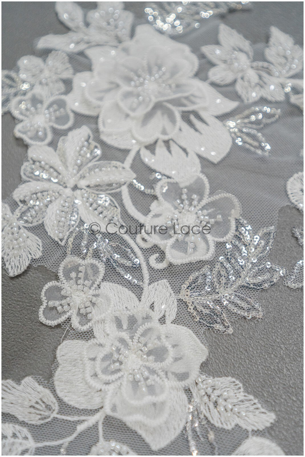 3D Blumen Spitzen Applikation, 3D Blumen Applikation, SpitzenBlume Applikation, Spitzen Applikation, 3D Brautkleid Spitzen Applikation, BrautSpitze Applikation// A21-207