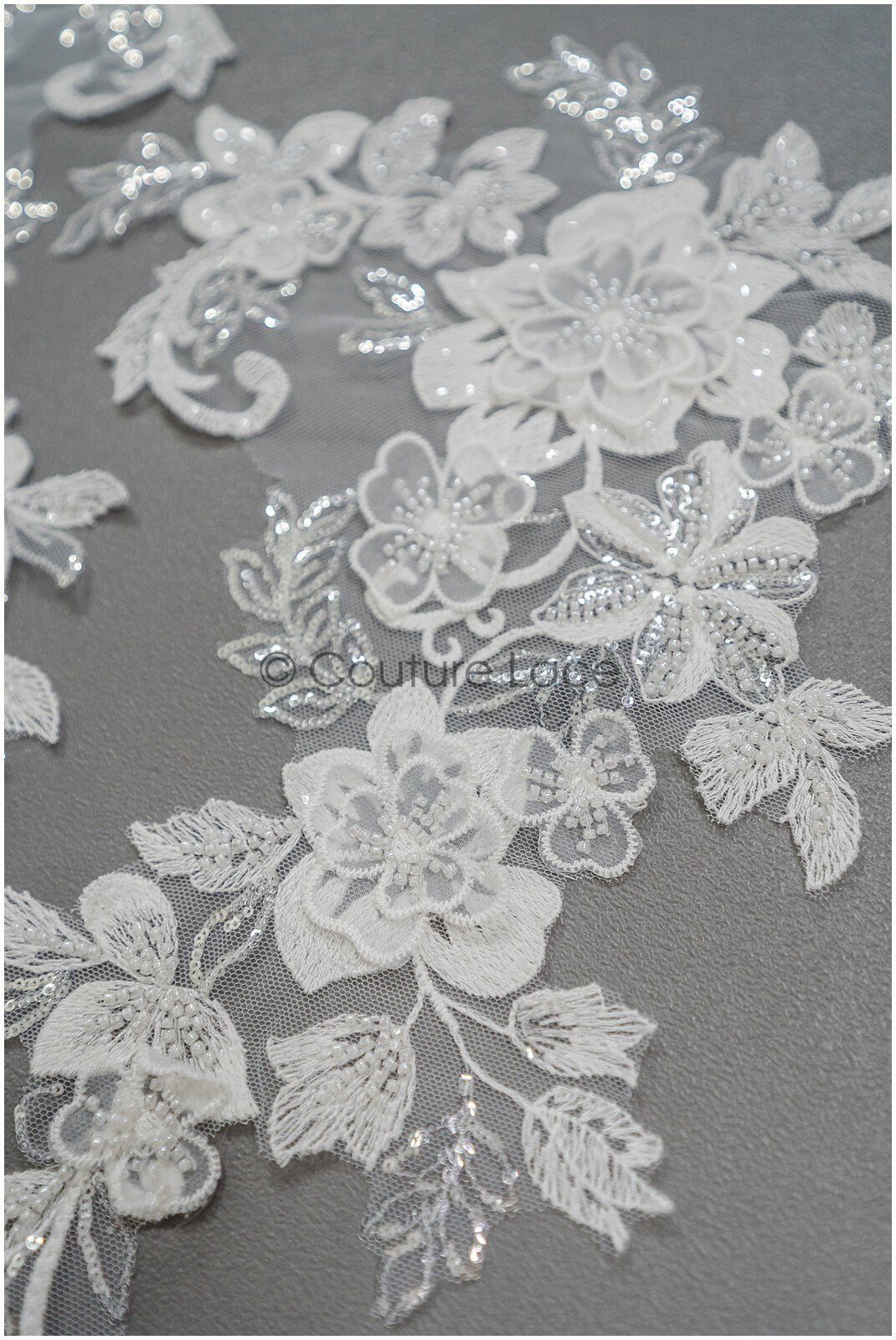 3D Blumen Spitzen Applikation, 3D Blumen Applikation, SpitzenBlume Applikation, Spitzen Applikation, 3D Brautkleid Spitzen Applikation, BrautSpitze Applikation// A21-207