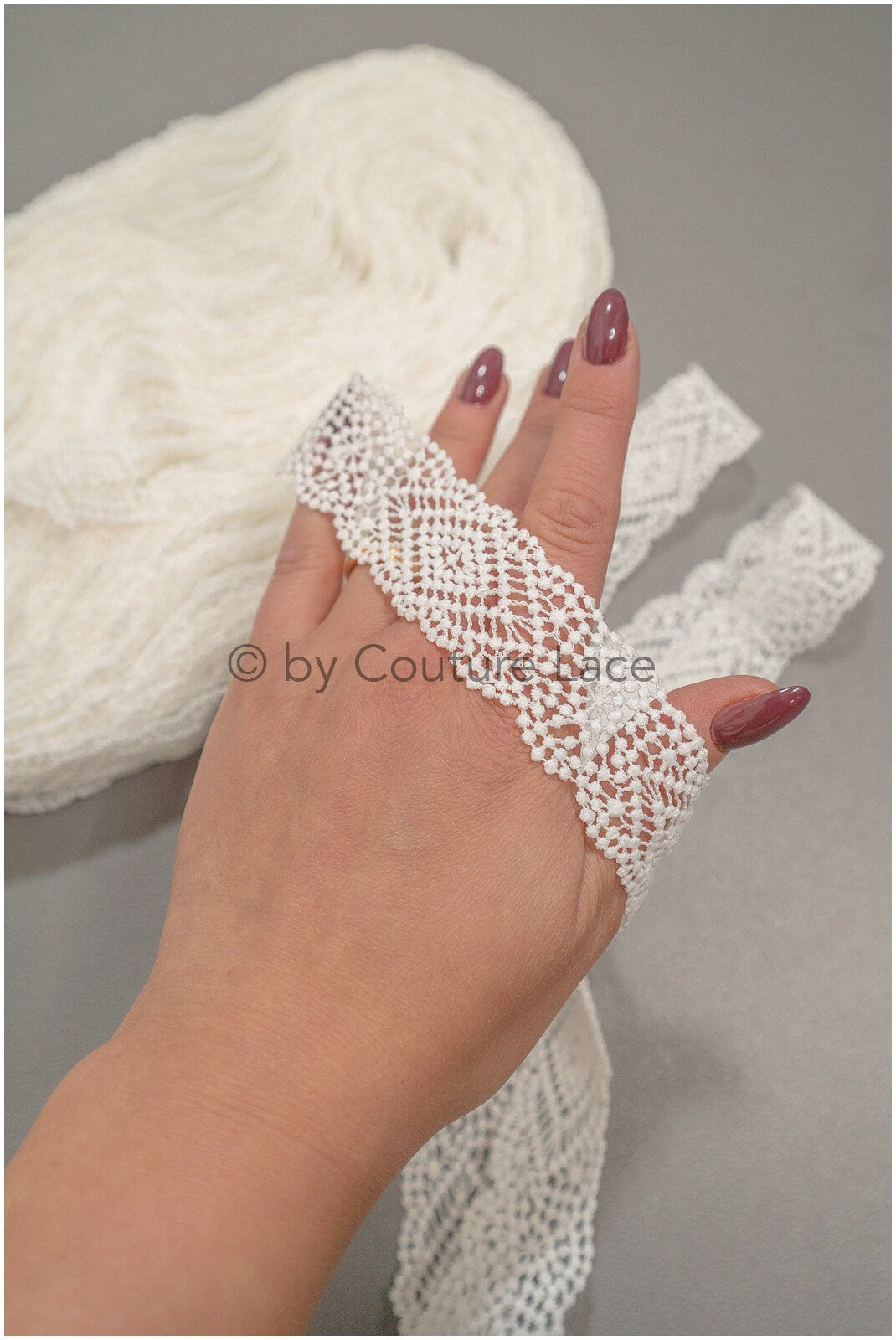 Boho lace trim off-white/ crocheted bridal lace/ guipure lace trim/ macrame lace// T21-125