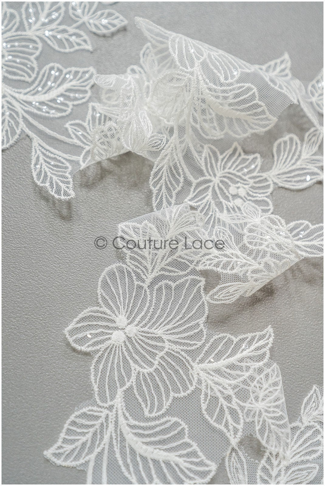 Off-white lace trim/ lace for wedding dress/ embroidered lace trim/ flower lace trim for wedding dress// T21-149
